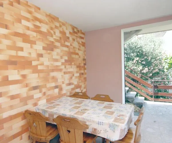 With A Parking Space Murter - 5103 Apartamento *