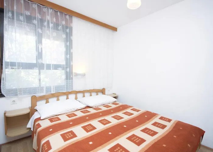 With A Parking Space Murter - 5103 Apartamento *