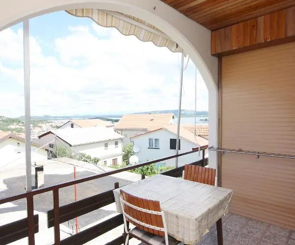 Apartamento With A Parking Space Murter - 5103